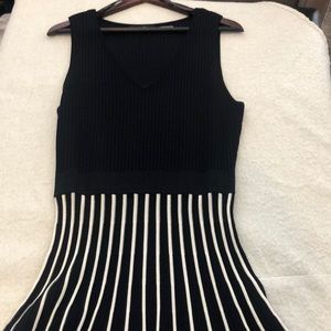 Navy and white spring sweater dress.